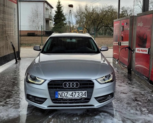 Audi A4 cena 49500 przebieg: 190000, rok produkcji 2013 z Olsztyn małe 67